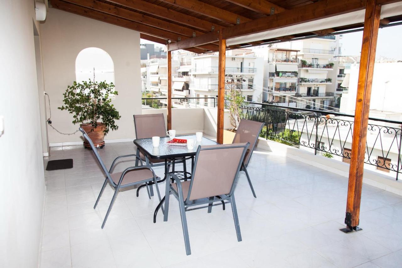 Modern Apt In Heart Of Paleo Faliro! Apartamento Atenas Exterior foto