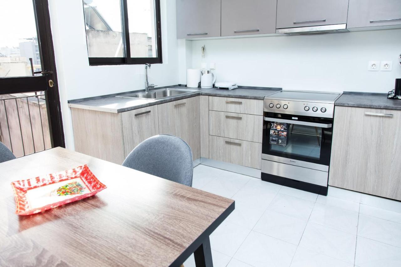 Modern Apt In Heart Of Paleo Faliro! Apartamento Atenas Exterior foto
